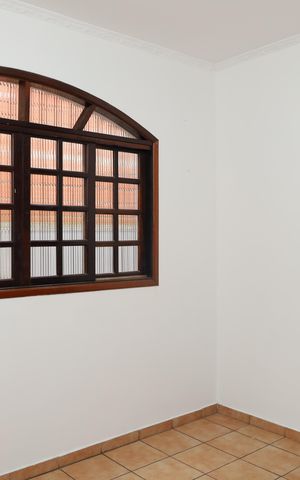 Casa para alugar com 150m², 4 quartos e 1 vagaSala de jantar