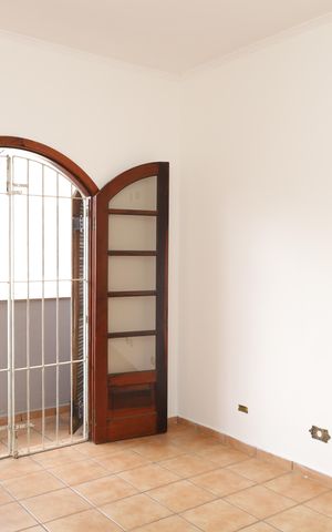 Casa para alugar com 150m², 4 quartos e 1 vagaQuarto 3 - Suíte