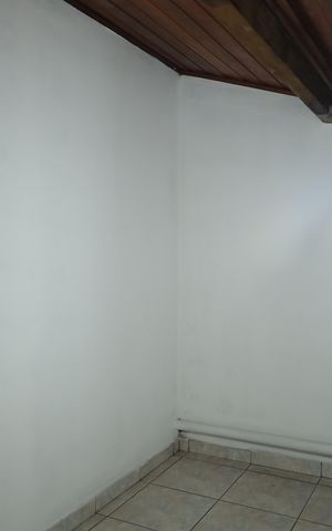 Casa para alugar com 150m², 4 quartos e 1 vagaSótão
