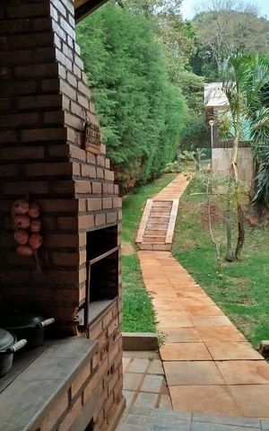 Casa de condomínio à venda com 400m², 4 quartos e 4 vagas Casa de condomínio à venda com 400m², 4 quartos e 4 vagasChurrasqueira