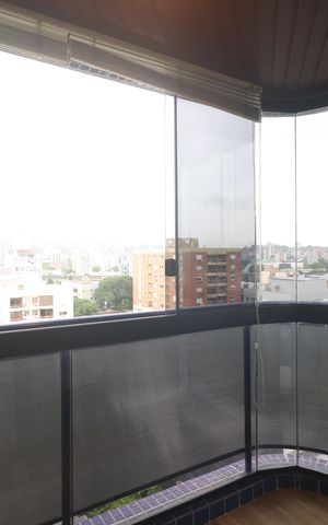 Apartamento à venda com 118m², 3 quartos e 2 vagasSuíte sacada