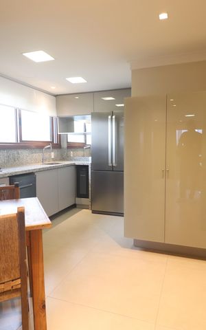Apartamento à venda com 118m², 3 quartos e 2 vagas Cozinha
