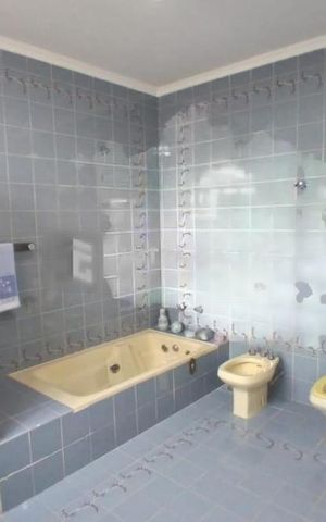 Casa à venda com 564m², 6 quartos e 13 vagas