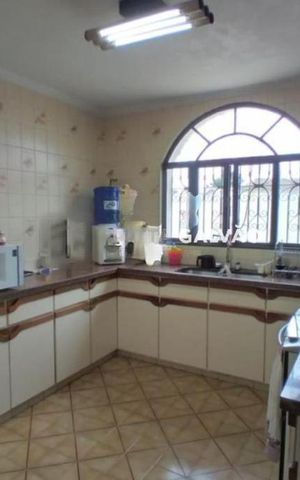 Casa à venda com 564m², 6 quartos e 13 vagas