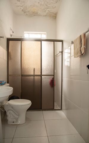 Casa à venda com 80m², 2 quartos e 1 vagaBanheiro