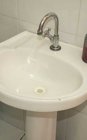 Casa à venda com 80m², 2 quartos e 1 vagaBanheiro
