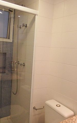 Apartamento à venda com 130m², 3 quartos e 2 vagas Apartamento à venda com 130m², 3 quartos e 2 vagasBanheiro