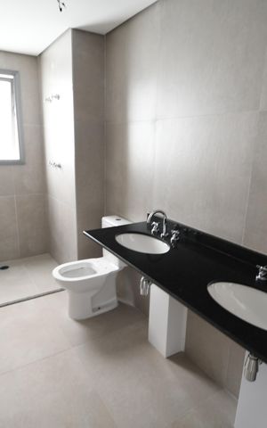 Apartamento à venda com 139m², 3 quartos e 2 vagasBanheiro Suíte