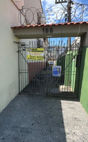 Casa de condomínio à venda com 140m², 3 quartos e sem vagaplaca
