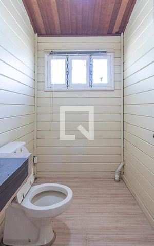 Casa à venda com 100m², 3 quartos e 1 vaga Casa à venda com 100m², 3 quartos e 1 vagaBanheiro 2
