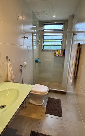 Apartamento à venda com 133m², 4 quartos e 2 vagas Apartamento à venda com 133m², 4 quartos e 2 vagasBanheiro