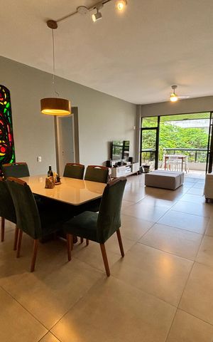 Apartamento à venda com 133m², 4 quartos e 2 vagas Apartamento à venda com 133m², 4 quartos e 2 vagasSala