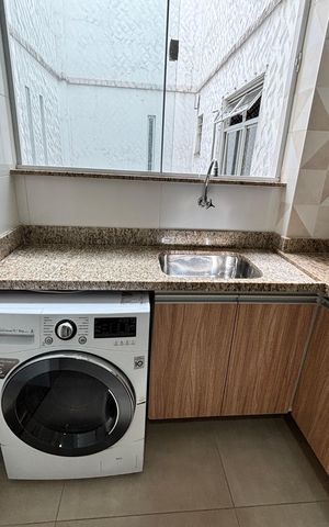 Apartamento à venda com 133m², 4 quartos e 2 vagas Apartamento à venda com 133m², 4 quartos e 2 vagasÁrea de Serviço