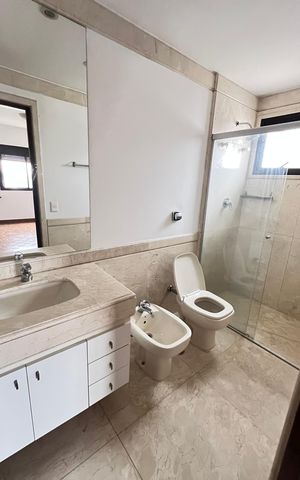 Apartamento à venda com 250m², 4 quartos e 4 vagas