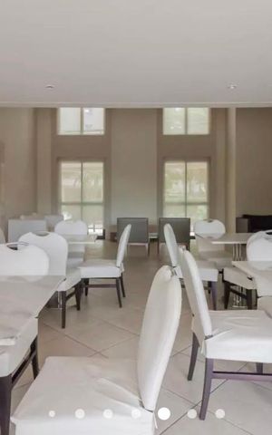 Apartamento à venda com 250m², 4 quartos e 4 vagas Apartamento à venda com 250m², 4 quartos e 4 vagasÁrea comum - Salão de festas