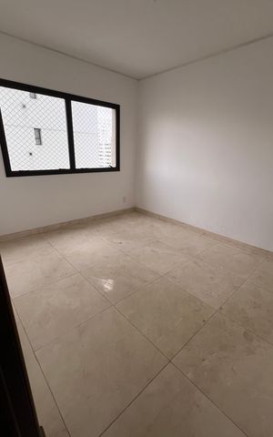 Apartamento à venda com 250m², 4 quartos e 4 vagas