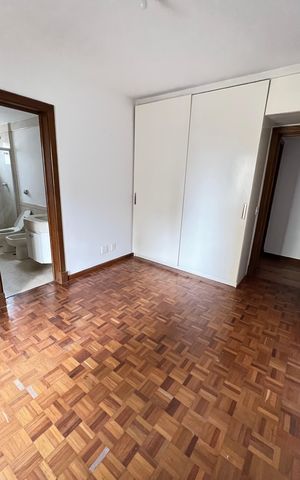 Apartamento à venda com 250m², 4 quartos e 4 vagas