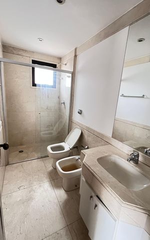 Apartamento à venda com 250m², 4 quartos e 4 vagas