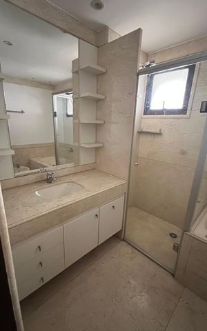 Apartamento à venda com 250m², 4 quartos e 4 vagas