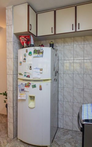 Casa de condomínio à venda com 172m², 4 quartos e 2 vagas Casa de condomínio à venda com 172m², 4 quartos e 2 vagasCozinha