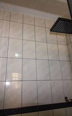 Casa de condomínio à venda com 172m², 4 quartos e 2 vagas Casa de condomínio à venda com 172m², 4 quartos e 2 vagasBanheiro da Suíte