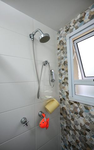Apartamento à venda com 59m², 2 quartos e 1 vagaChuveiro do Banheiro da Suíte 2