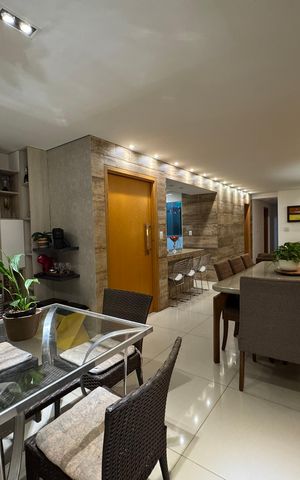 Apartamento à venda com 121m², 4 quartos e 4 vagas