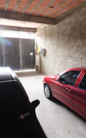 Casa à venda com 70m², 2 quartos e 4 vagasGaragem