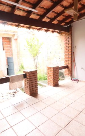 Casa à venda com 70m², 2 quartos e 4 vagasÁrea de Serviço