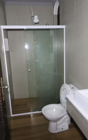 Casa à venda com 70m², 2 quartos e 4 vagasBanheiro