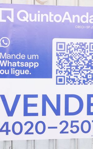 Casa à venda com 70m², 2 quartos e 4 vagasPlaca