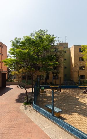 Apartamento à venda com 60m², 2 quartos e sem vagaÁrea comum