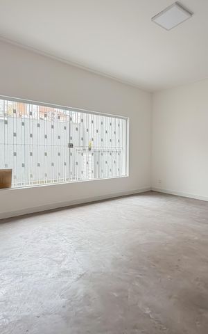 Casa para alugar com 297m², 3 quartos e 8 vagas Casa para alugar com 297m², 3 quartos e 8 vagasSala