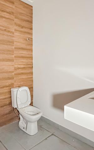 Casa para alugar com 297m², 3 quartos e 8 vagas Casa para alugar com 297m², 3 quartos e 8 vagasBanheiro da Suíte