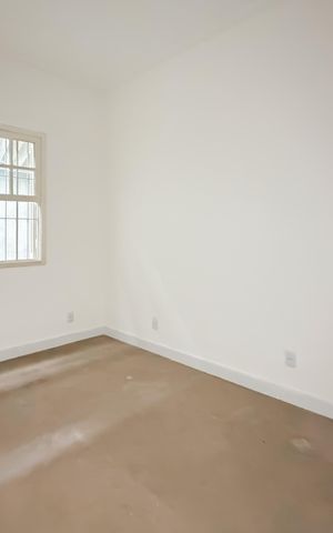 Casa para alugar com 297m², 3 quartos e 8 vagas Casa para alugar com 297m², 3 quartos e 8 vagasQuarto 2