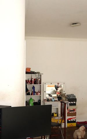 Apartamento à venda com 85m², 2 quartos e sem vagaSala