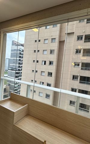 Apartamento à venda com 76m², 3 quartos e 2 vagas Apartamento à venda com 76m², 3 quartos e 2 vagasVaranda da Sala