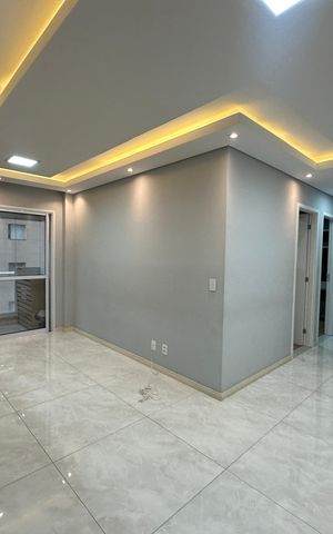 Apartamento à venda com 76m², 3 quartos e 2 vagas Apartamento à venda com 76m², 3 quartos e 2 vagasSala