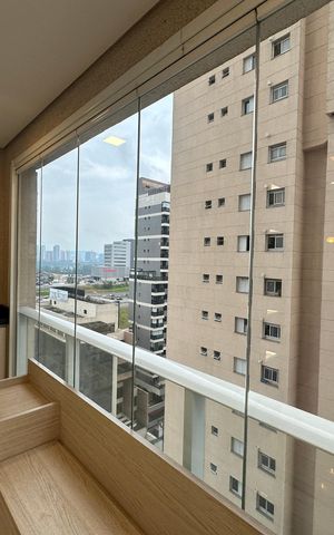 Apartamento à venda com 76m², 3 quartos e 2 vagas Apartamento à venda com 76m², 3 quartos e 2 vagasVaranda da Sala