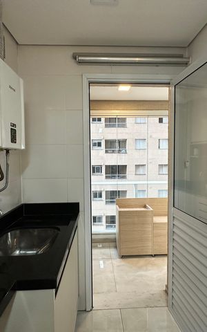 Apartamento à venda com 76m², 3 quartos e 2 vagas Apartamento à venda com 76m², 3 quartos e 2 vagasÁrea de Serviço