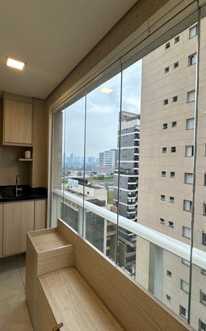 Apartamento à venda com 76m², 3 quartos e 2 vagas Apartamento à venda com 76m², 3 quartos e 2 vagasVaranda da Sala