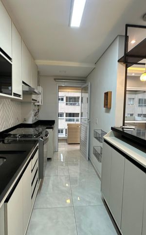 Apartamento à venda com 76m², 3 quartos e 2 vagas Apartamento à venda com 76m², 3 quartos e 2 vagasCozinha