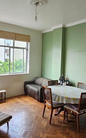 Apartamento para alugar com 83m², 3 quartos e sem vaga Apartamento para alugar com 83m², 3 quartos e sem vagaSala