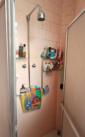 Apartamento para alugar com 83m², 3 quartos e sem vaga Apartamento para alugar com 83m², 3 quartos e sem vagaBanheiro