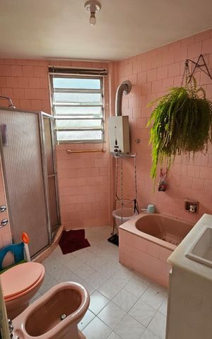 Apartamento para alugar com 83m², 3 quartos e sem vaga Apartamento para alugar com 83m², 3 quartos e sem vagaBanheiro