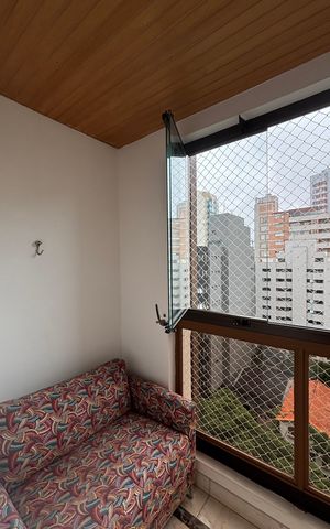 Apartamento à venda com 260m², 4 quartos e 4 vagas Apartamento à venda com 260m², 4 quartos e 4 vagasSala - Sala de Estar Varanda