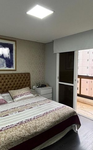 Apartamento à venda com 260m², 4 quartos e 4 vagas
