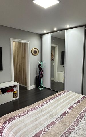 Apartamento à venda com 260m², 4 quartos e 4 vagas Apartamento à venda com 260m², 4 quartos e 4 vagasSuite 1