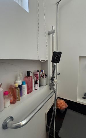 Apartamento à venda com 260m², 4 quartos e 4 vagas Apartamento à venda com 260m², 4 quartos e 4 vagasBanheiro da Suíte 1