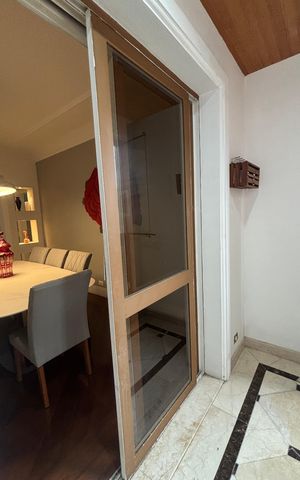 Apartamento à venda com 260m², 4 quartos e 4 vagas Apartamento à venda com 260m², 4 quartos e 4 vagasSala de Jantar Varanda